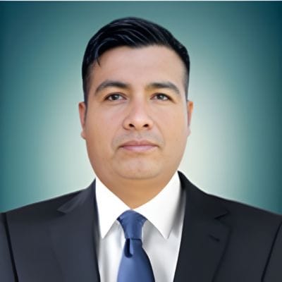 Ptr. Claudio Veliz Quiroz